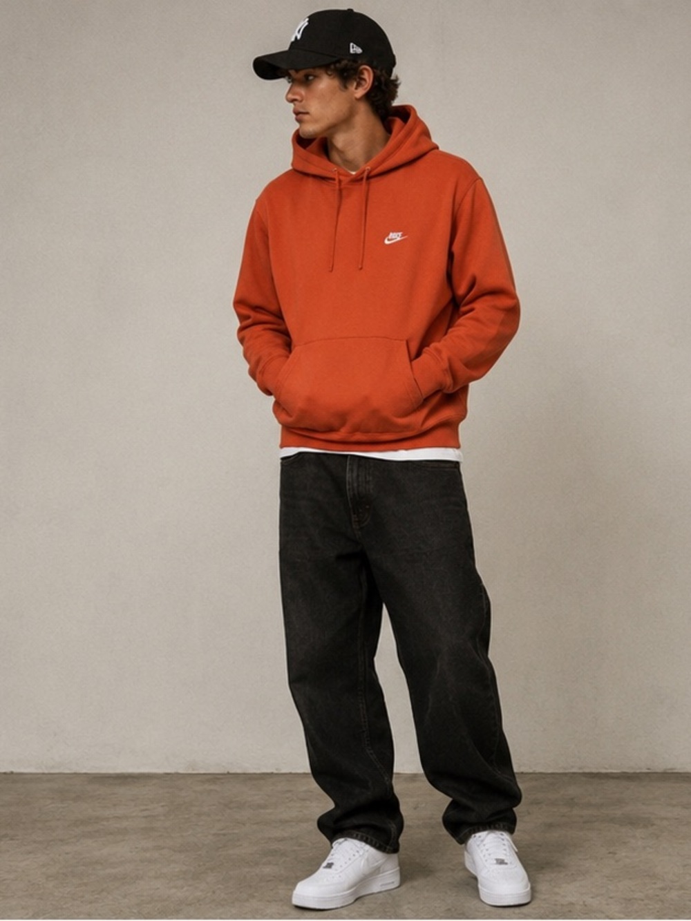 Nike Sportswear Club Fleece Pullover Hoodie Coral Orange Size Medium